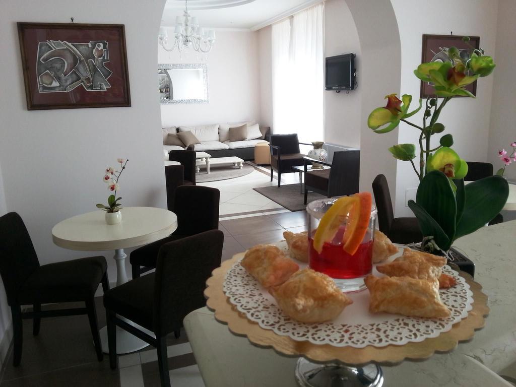 Hotel Fini Сан-Джованни-Ротондо Экстерьер фото